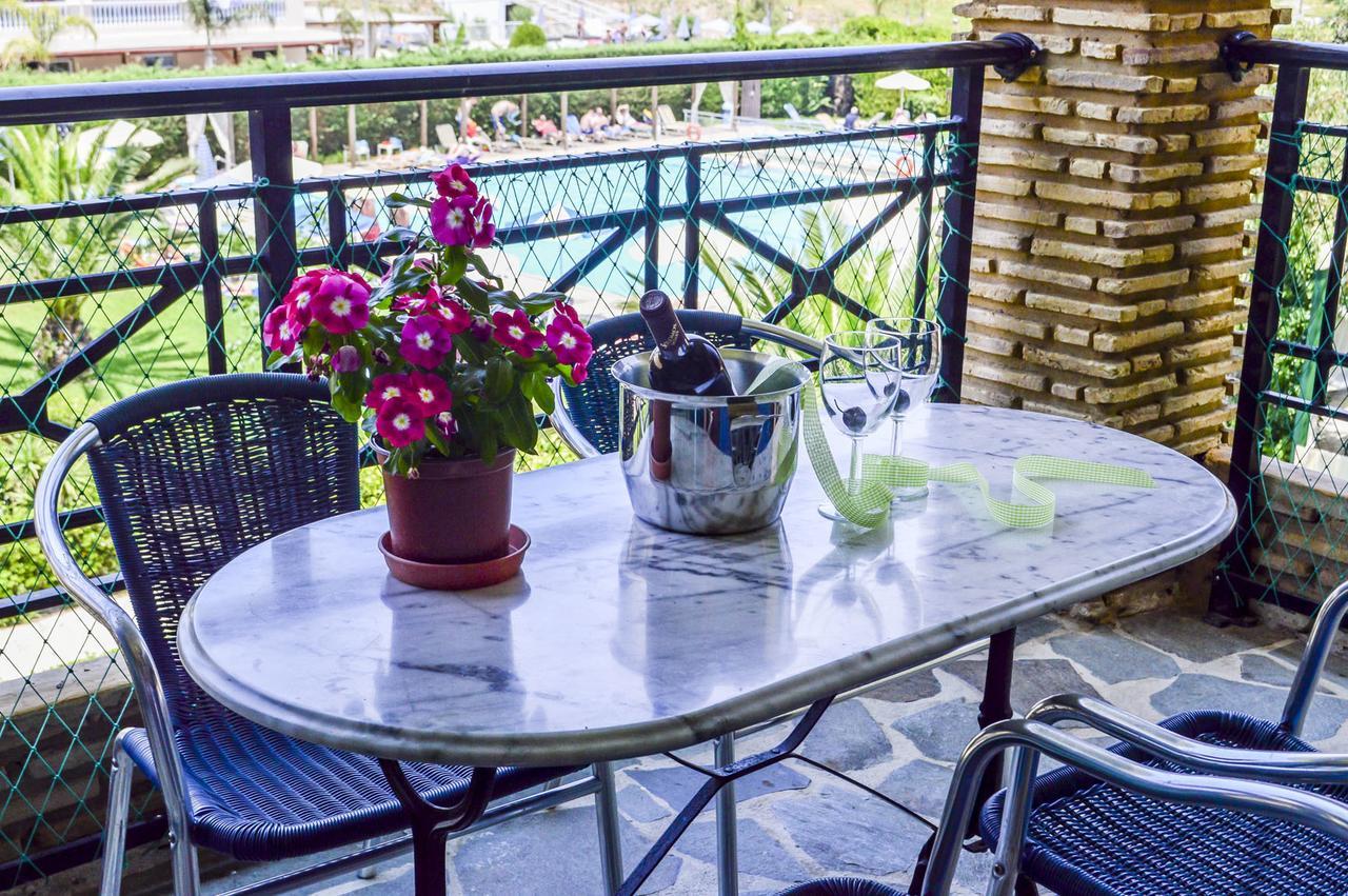 Amaryllis Hotel Kalamákion Oda fotoğraf